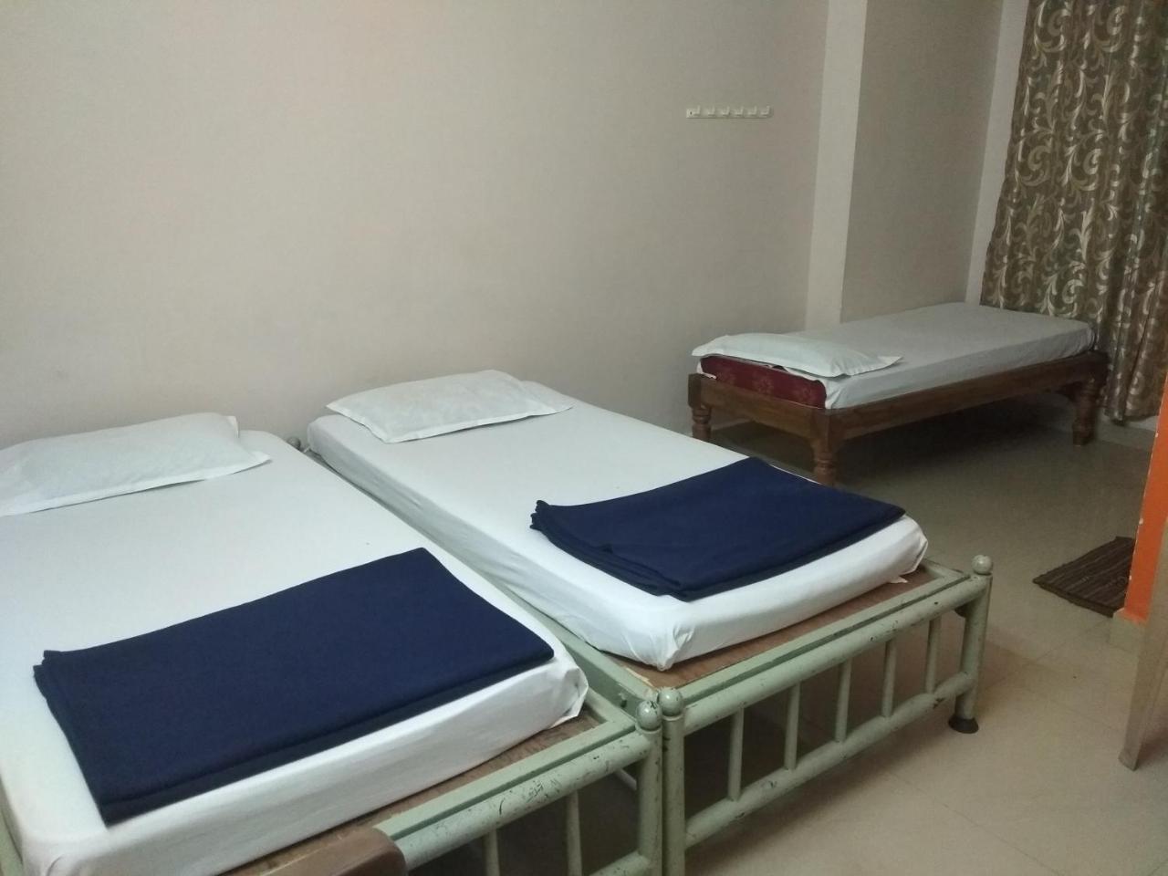Apoorva Residency Hotel Bengaluru Zewnętrze zdjęcie