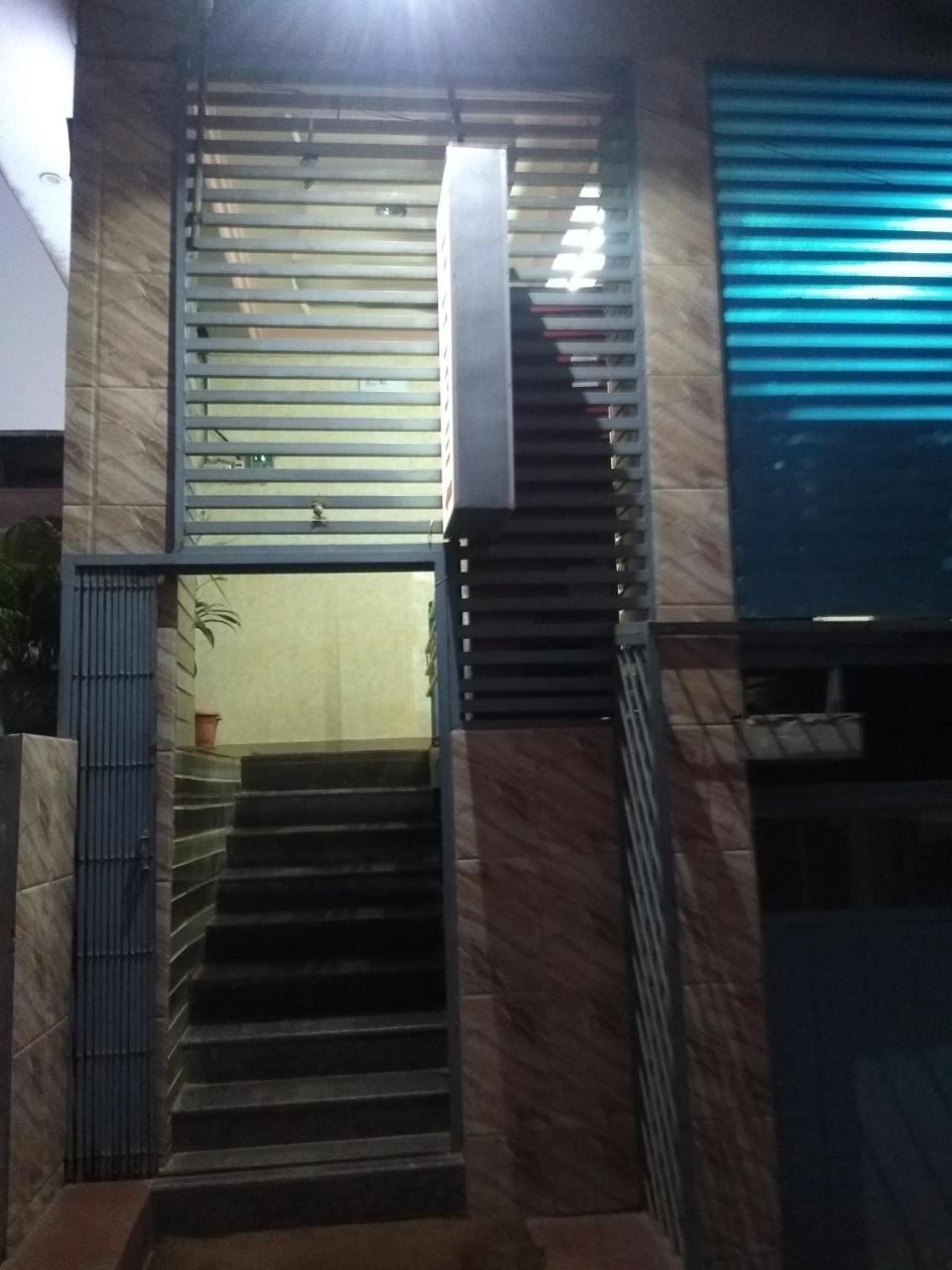 Apoorva Residency Hotel Bengaluru Zewnętrze zdjęcie