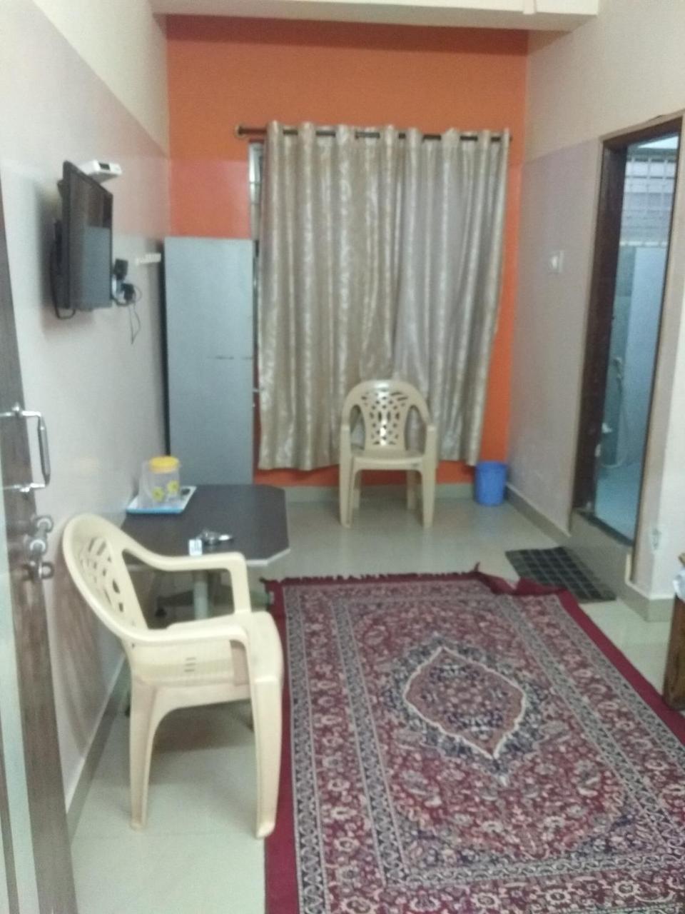 Apoorva Residency Hotel Bengaluru Zewnętrze zdjęcie