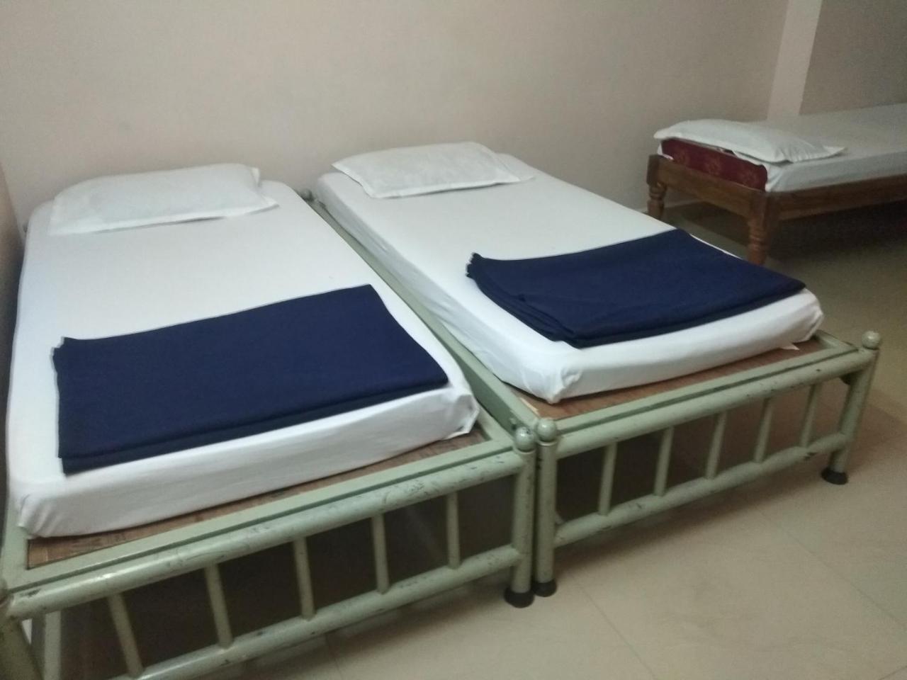 Apoorva Residency Hotel Bengaluru Zewnętrze zdjęcie