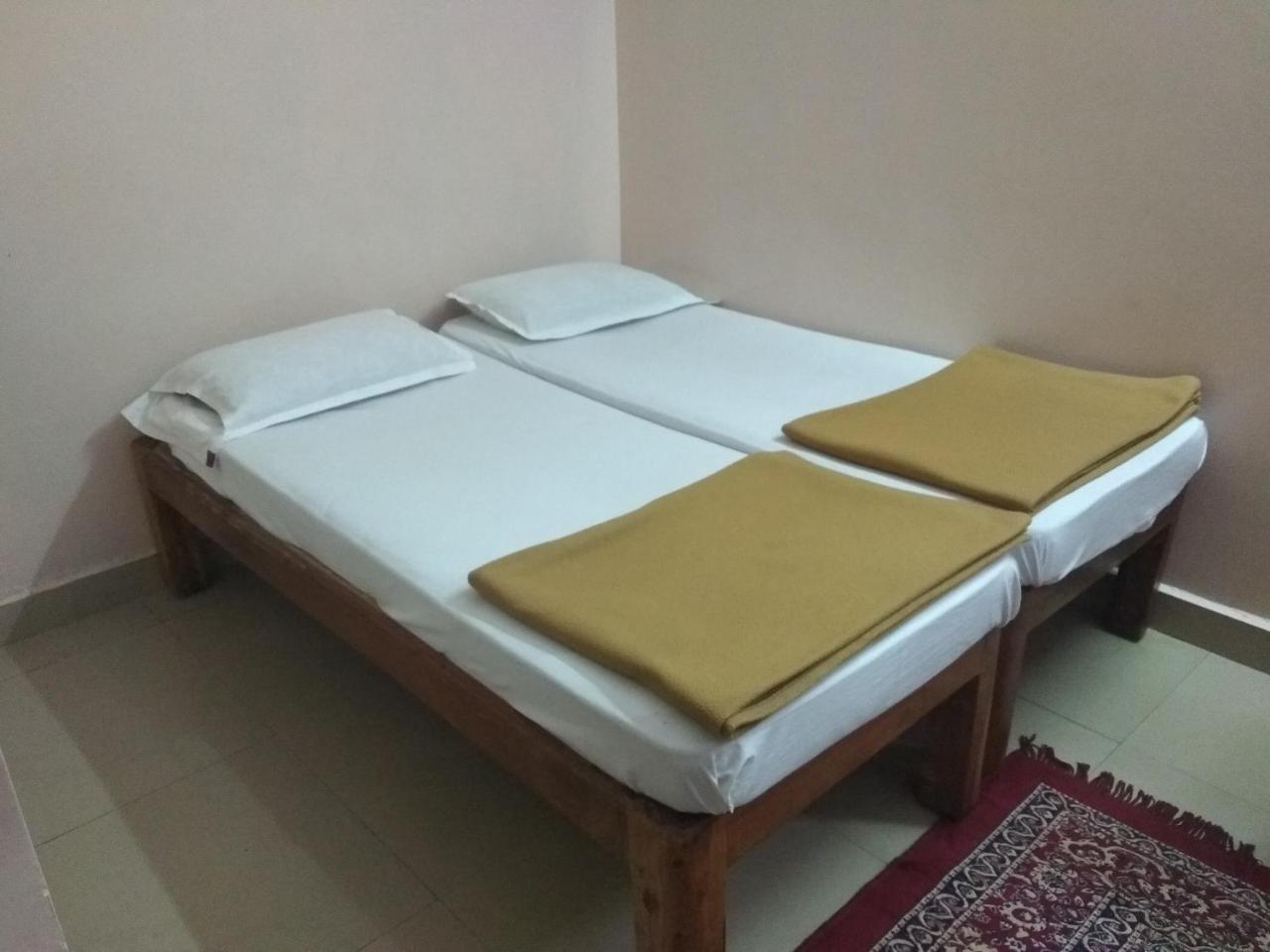 Apoorva Residency Hotel Bengaluru Zewnętrze zdjęcie